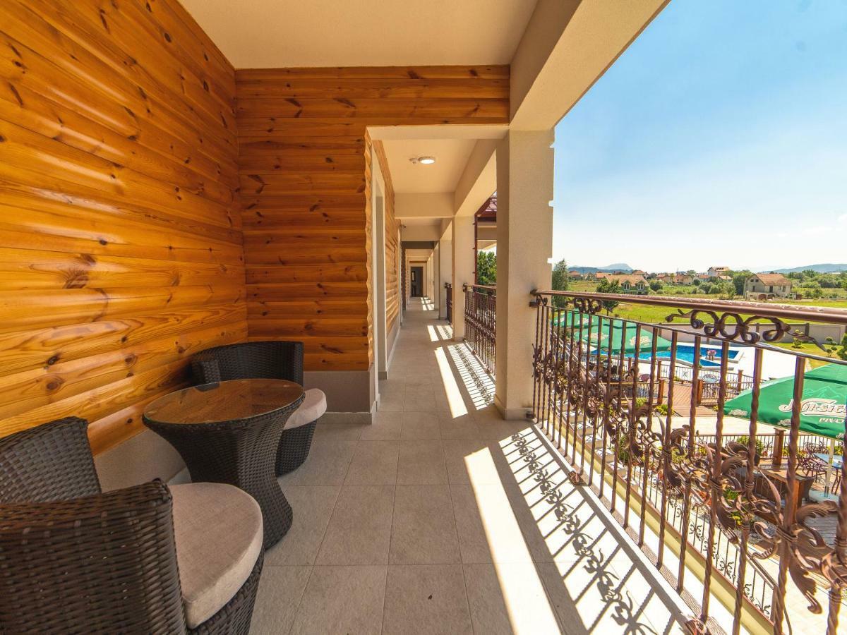 Hotel Royal Garden Nikšić Eksteriør bilde
