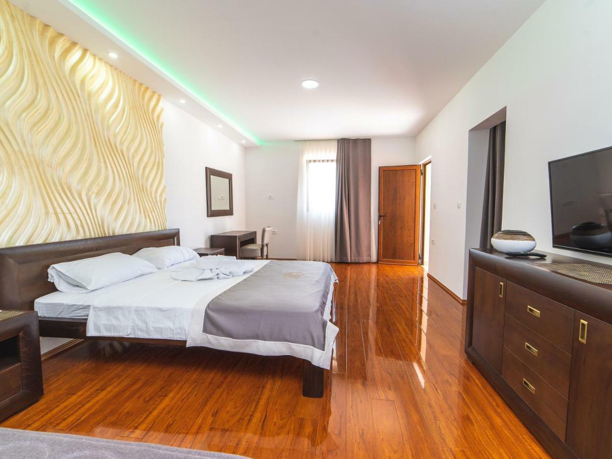 Hotel Royal Garden Nikšić Eksteriør bilde