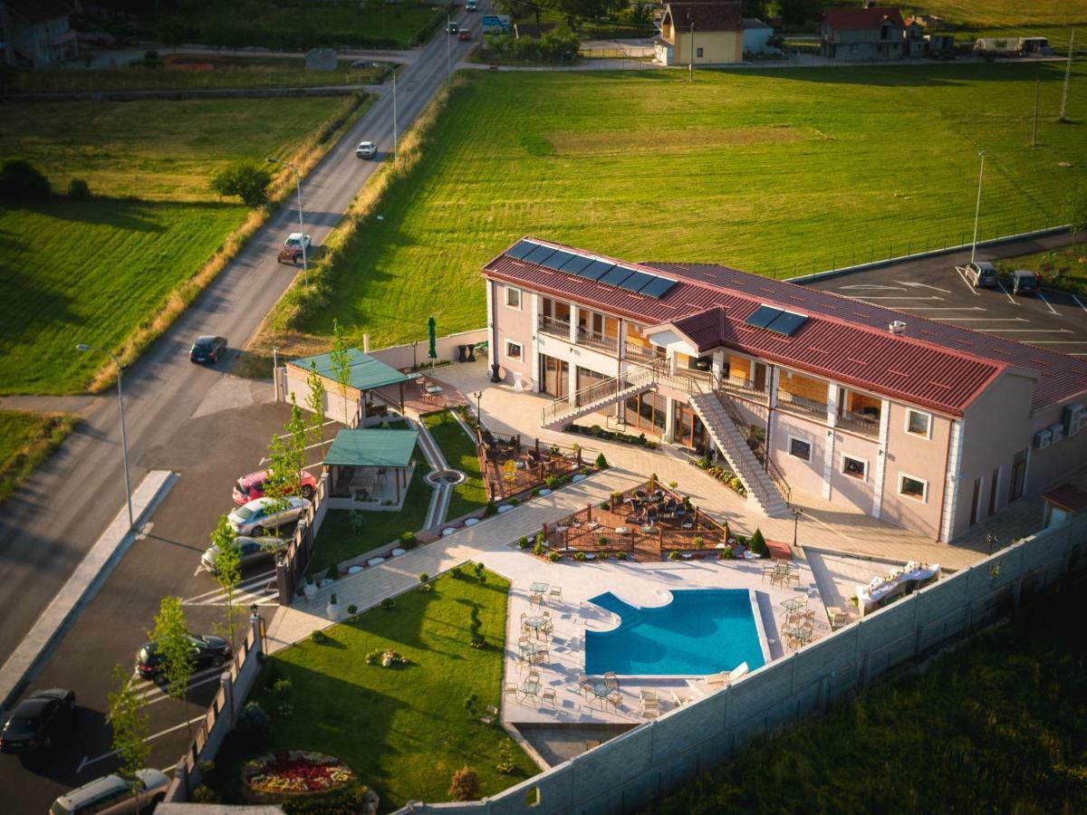 Hotel Royal Garden Nikšić Eksteriør bilde
